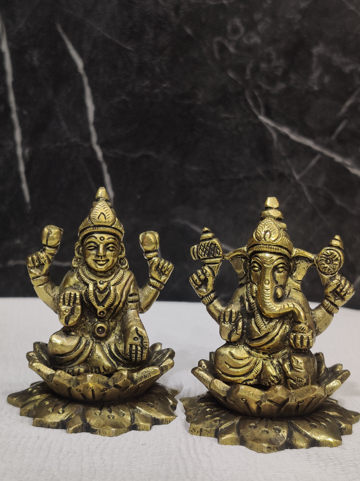 Kamal Ganesha Lakshmi