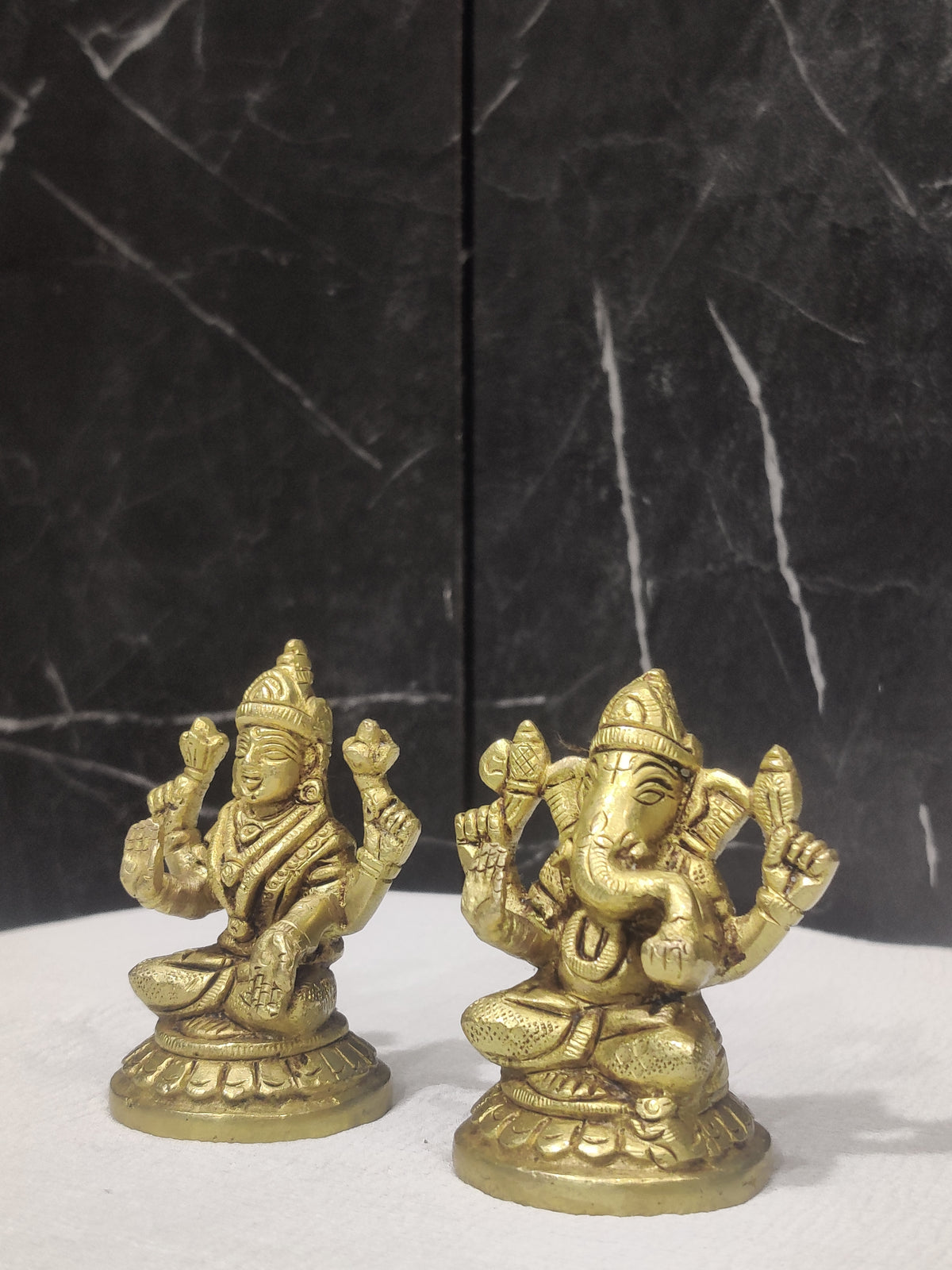 Divine Duo: Ganesha & Lakshmi Murti