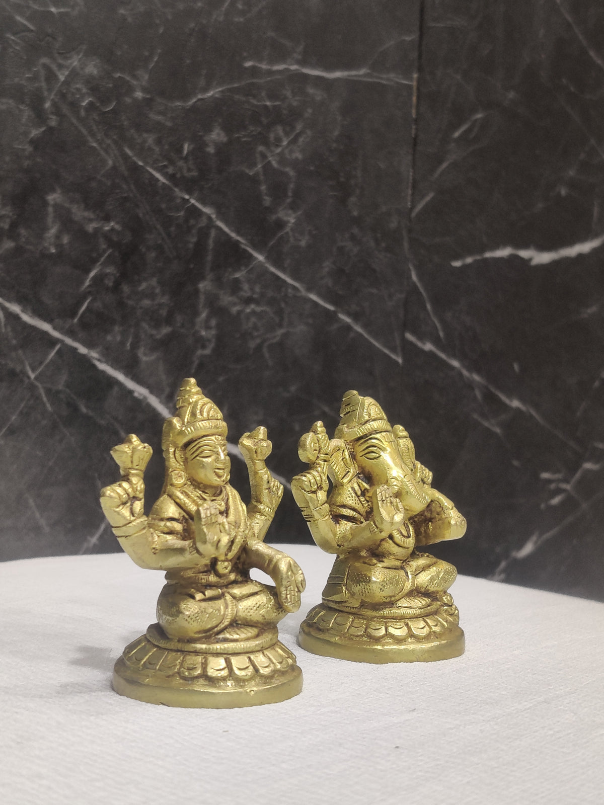 Divine Duo: Ganesha & Lakshmi Murti