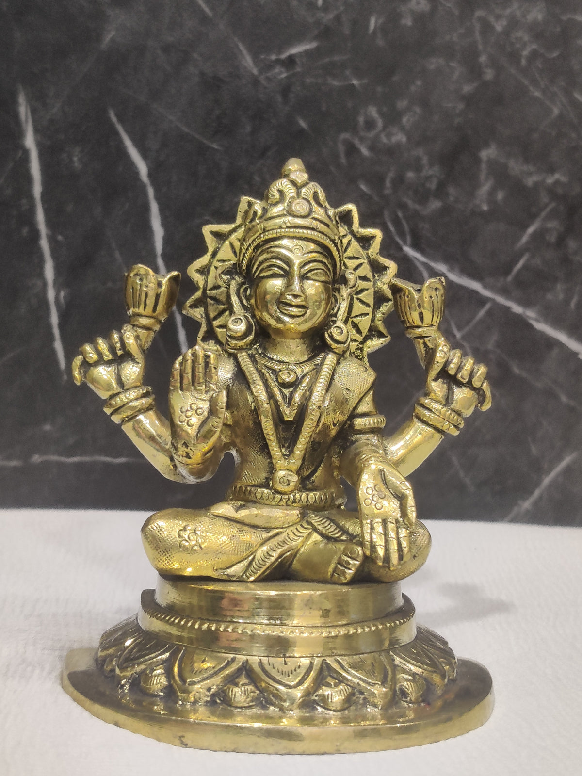 Divine Elegance: Lakshmi & Ganesha Premium Idol