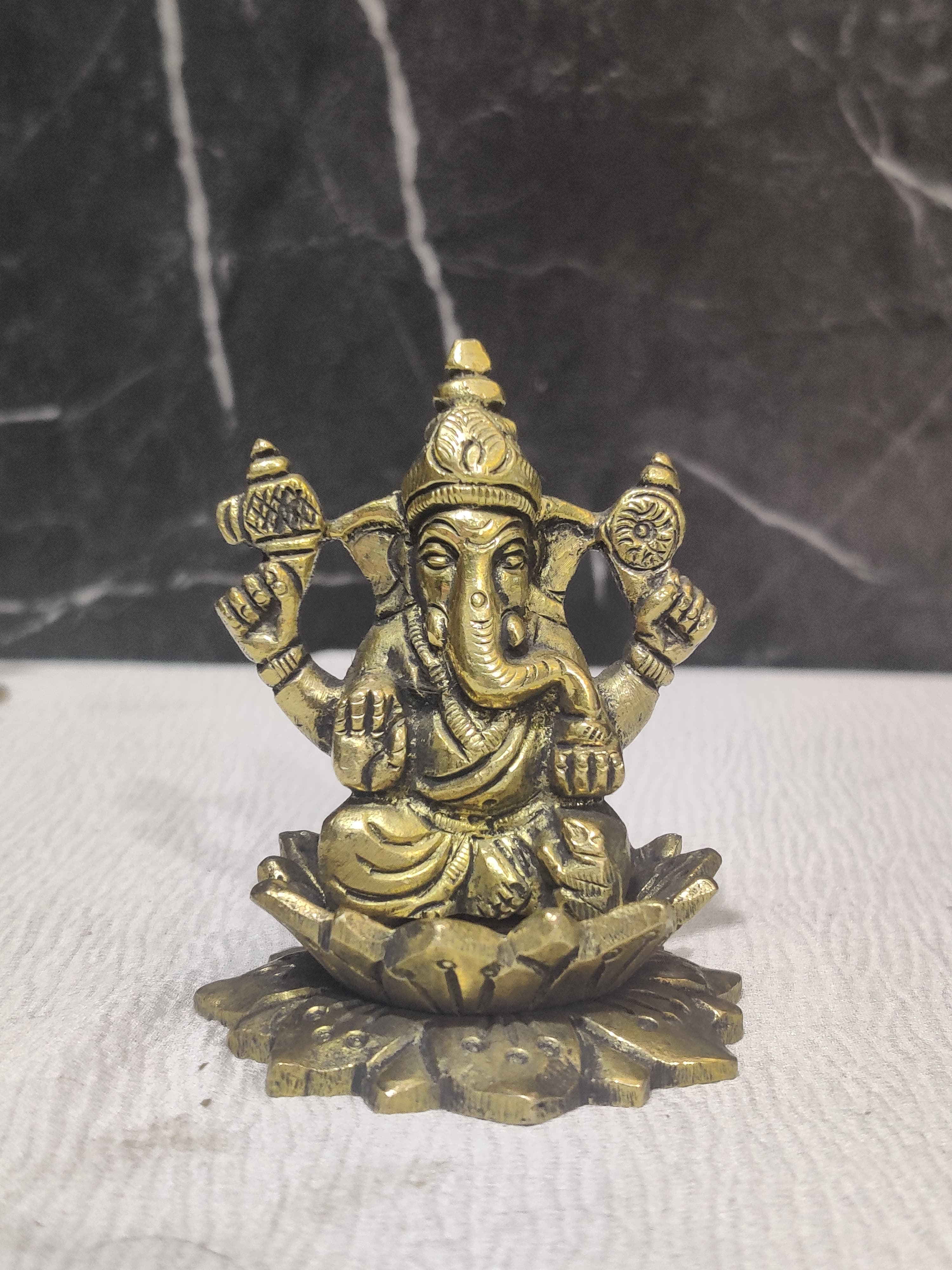 Kamal Ganesha Lakshmi