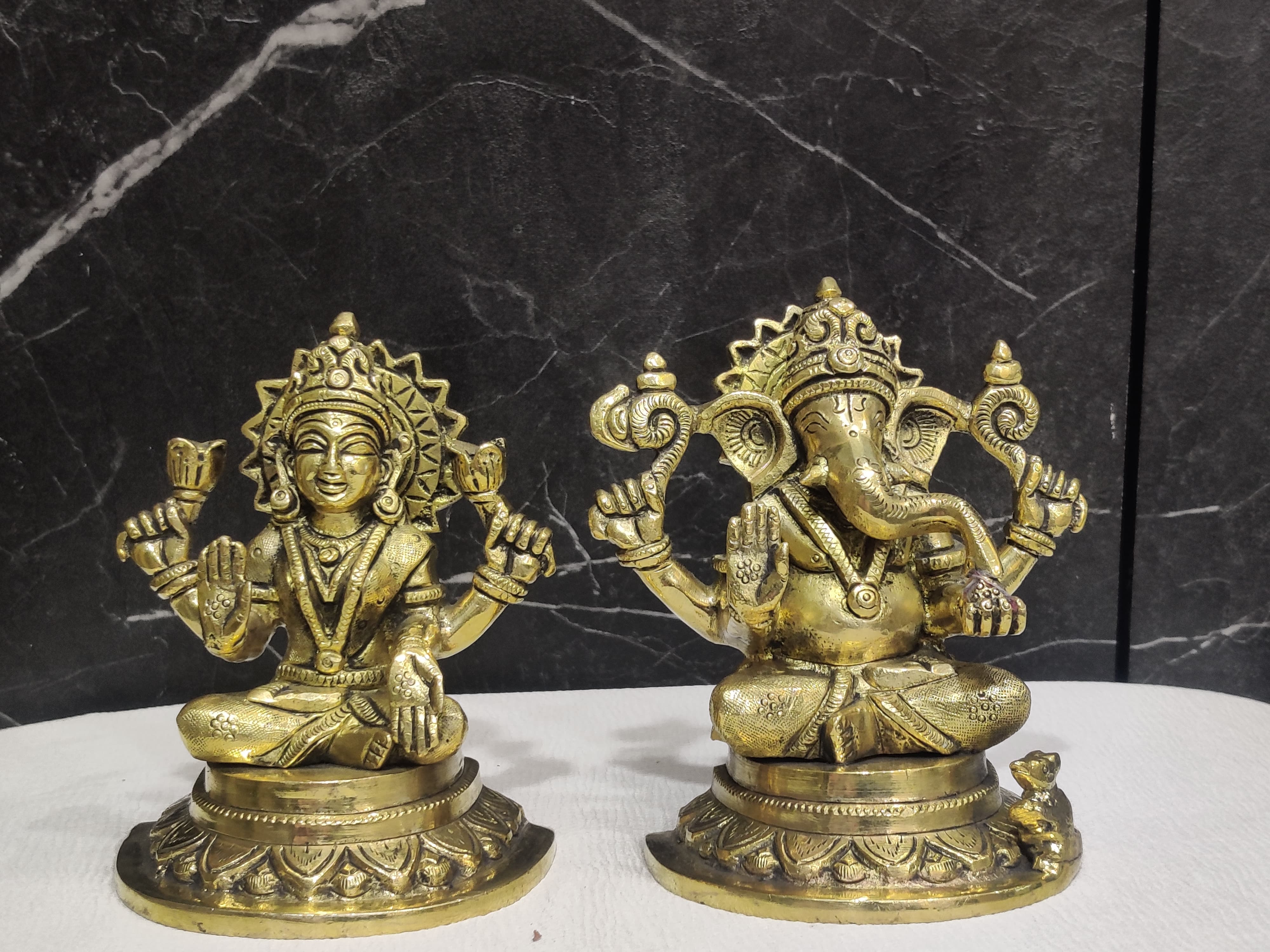 Divine Elegance: Lakshmi & Ganesha Premium Idol